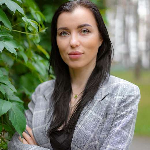 Надія Дубогрій, рієлтор. Продаж нерухомості Ірпінь, Буча, Київ. Агентство