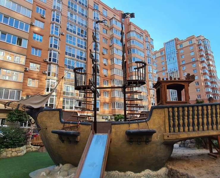 Продажа 3 трехкомнатная квартира в жилом доме ЖК Карат Ирпень. Агентство недвижимости