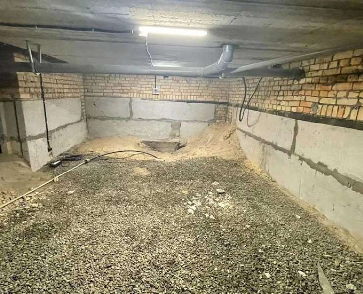 Продажа дом в Стоянке с солнечными панелями. Агентство недвижимости