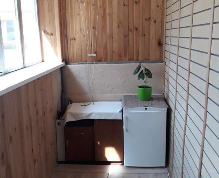 Продажа 1 однокомнатная квартира на цокольном этаже в районе Центрального парка улица Чехова Ирпень. Агентство недвижимости